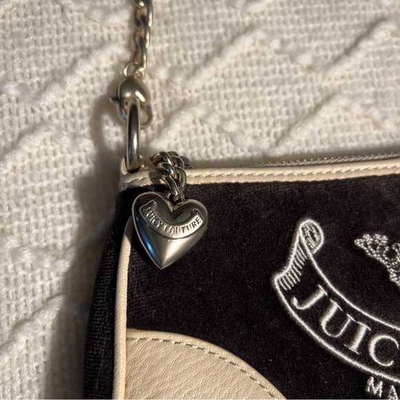 Juicy Couture Black and Cream Shoulder Bag - Picture 3 of 7